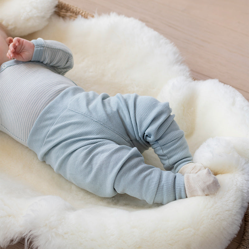 Babytights i ull med silke ribbestrikk