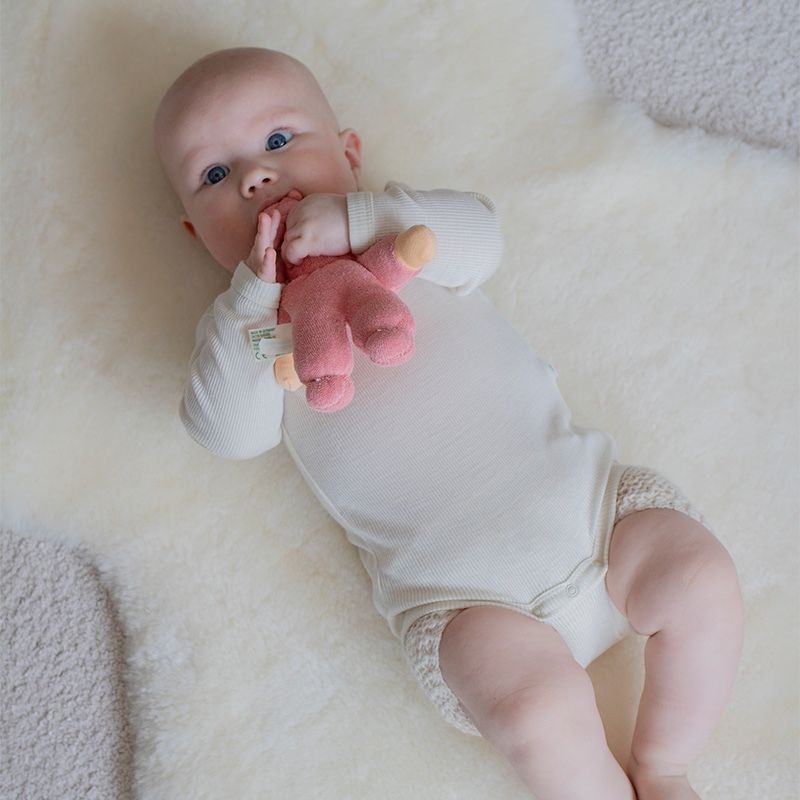 Ribbestrikket body i ull med silke - Hvit/natur