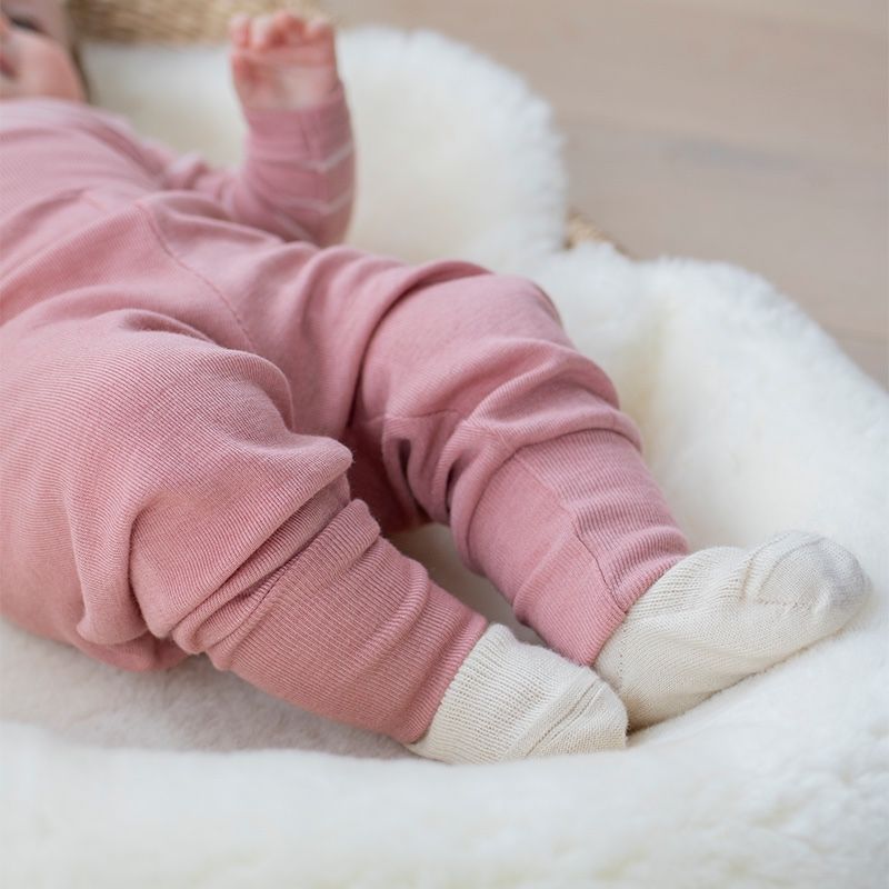 Babybukse i ull med silke - Lys rose