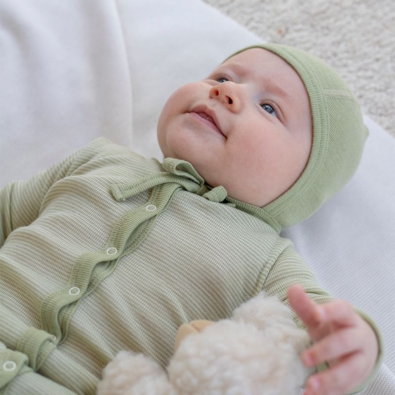 Lue i ull med silke - Pistasj