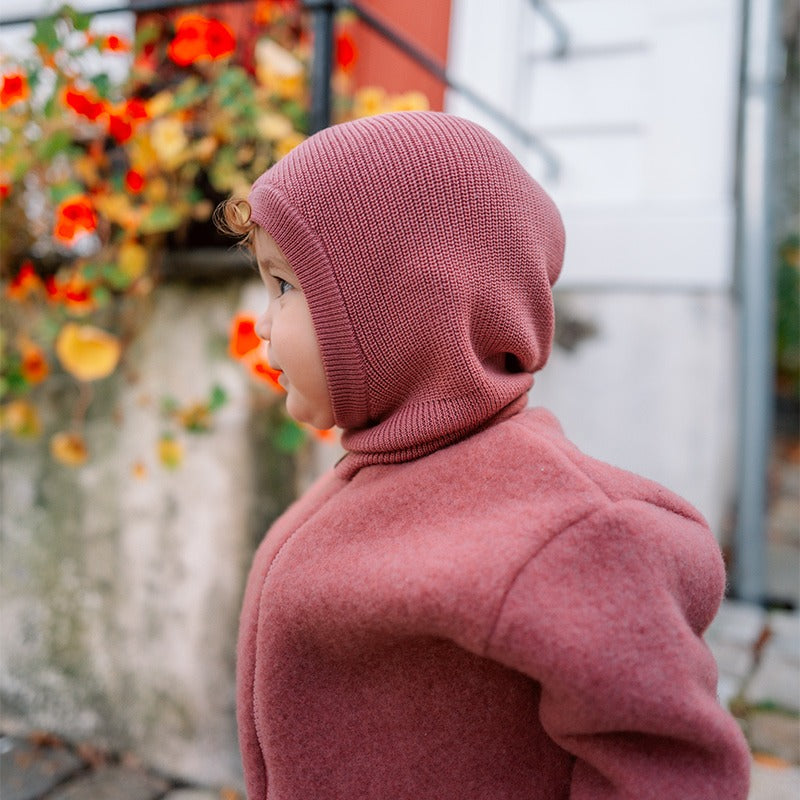 Patentstrikket balaclava i ull  - Mørk rose