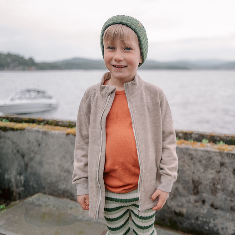 Barnetrøye i ull med silke
