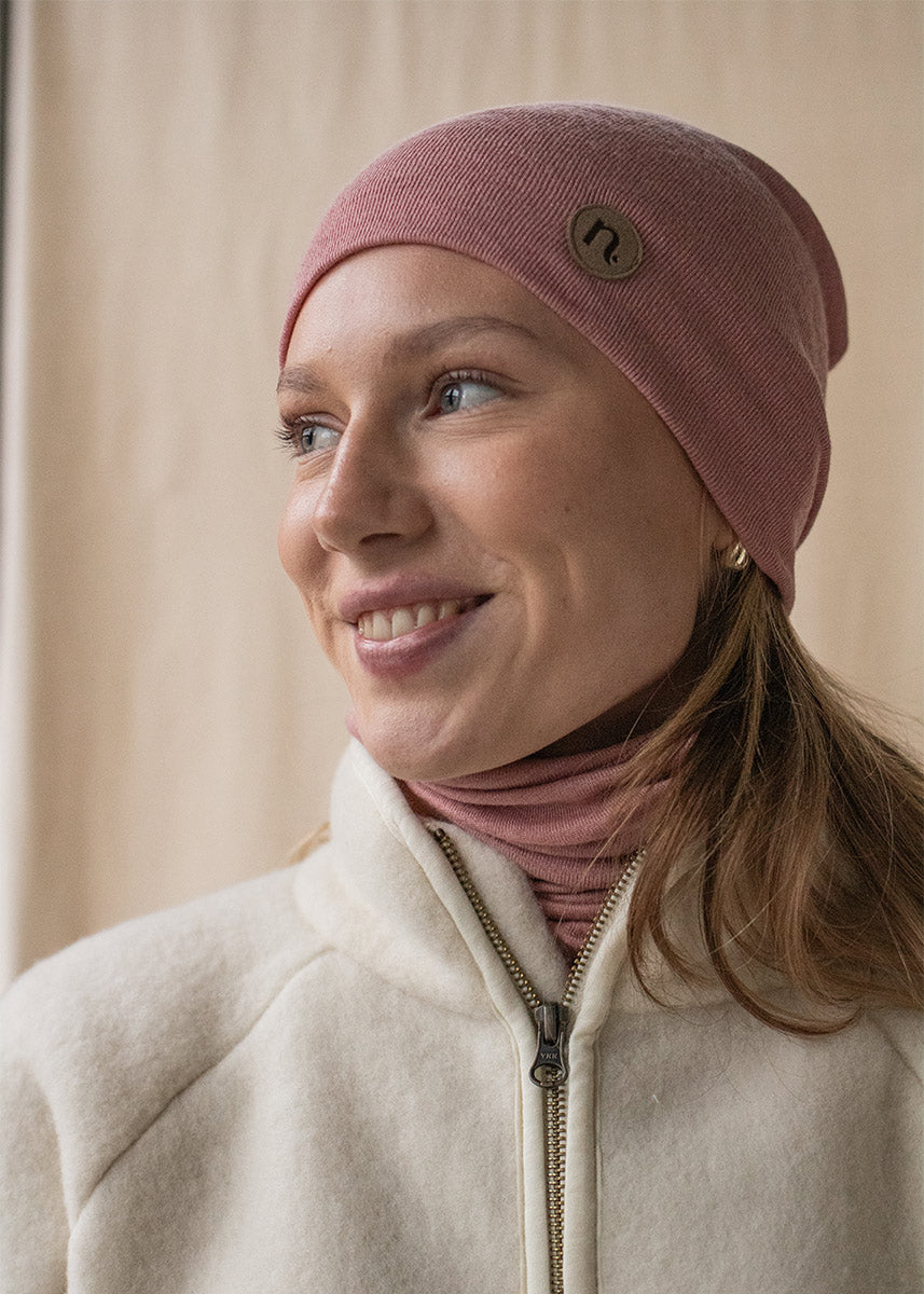 Lue i ull med silke - Lys rose