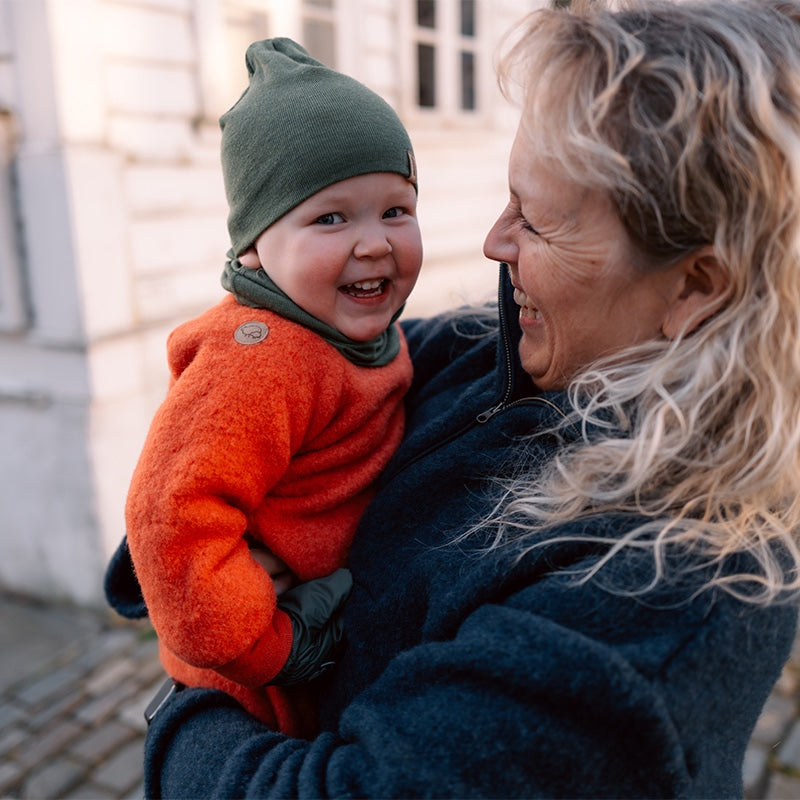 Lue i ull med silke - Olivin