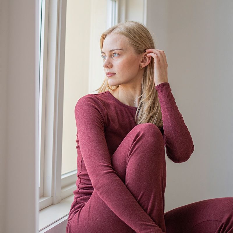 Langermet ulltrøye dame, ull med silke - Plomme