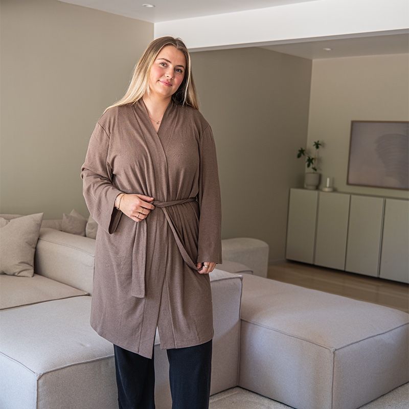 Loungejakke i ull med silke - Brun