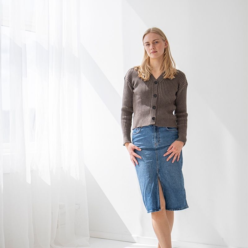 Ribbestrikket cardigan - Brun