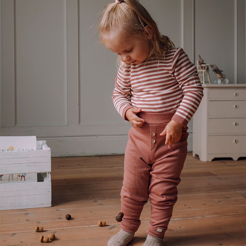 Babybukse i ull - Mørk rose