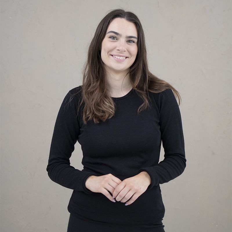 Langermet ulltrøye dame, ull med silke - Svart