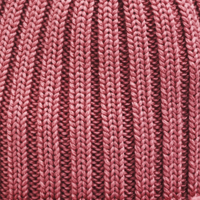 ribbestrikket lue til barn. - mørk rose - swatch