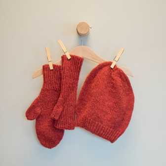 Vintervarm:tilbehør til henne - Strikk