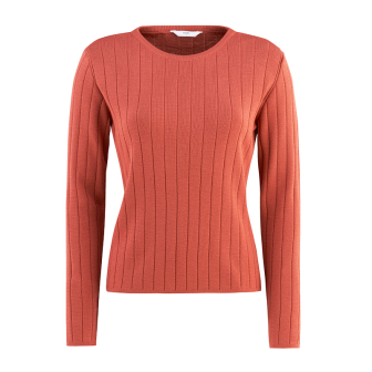 Finstrikket genser i ull